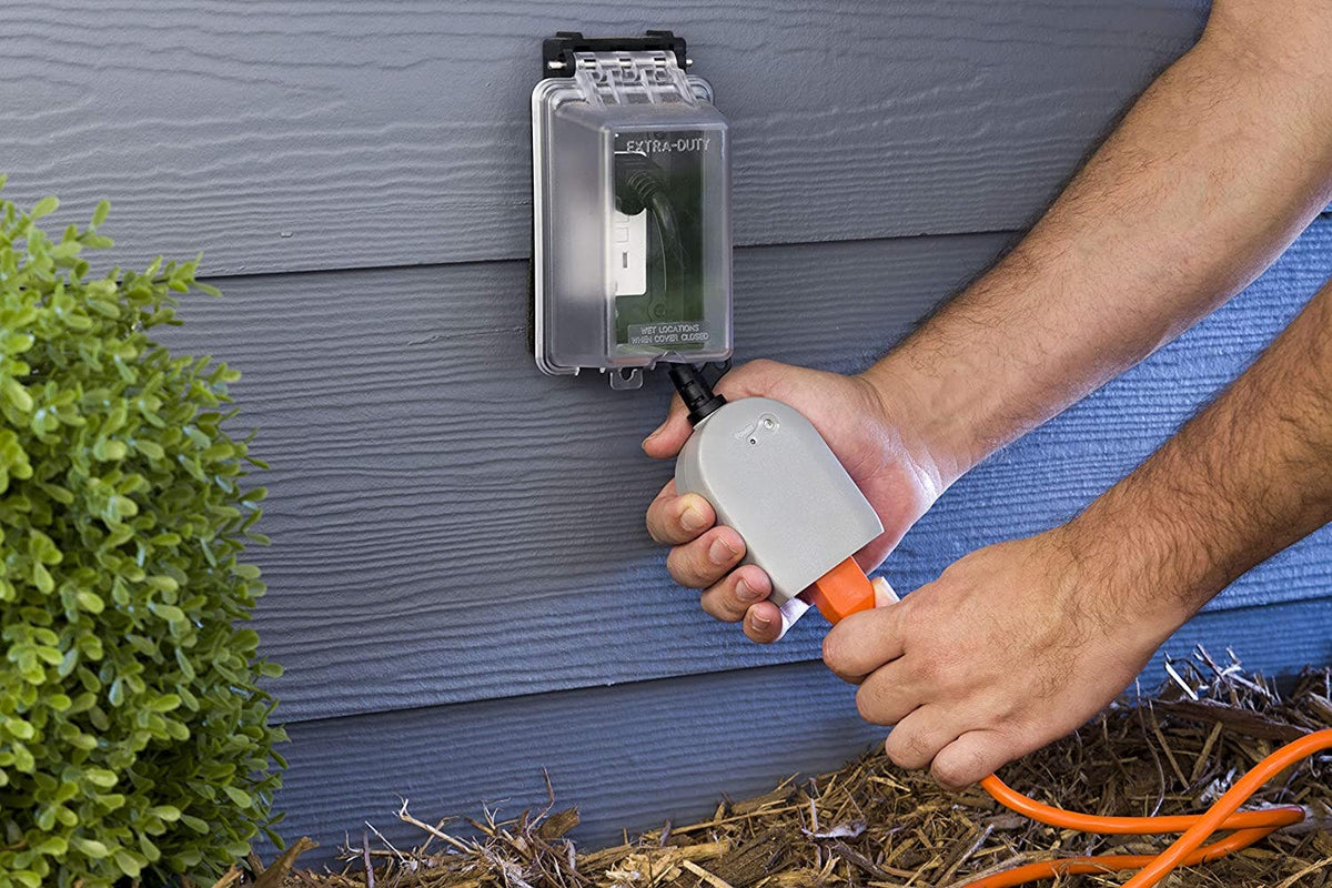 UltraPro Outdoor Plug-In 1-Outlet Light-Sensing Timer, Gray