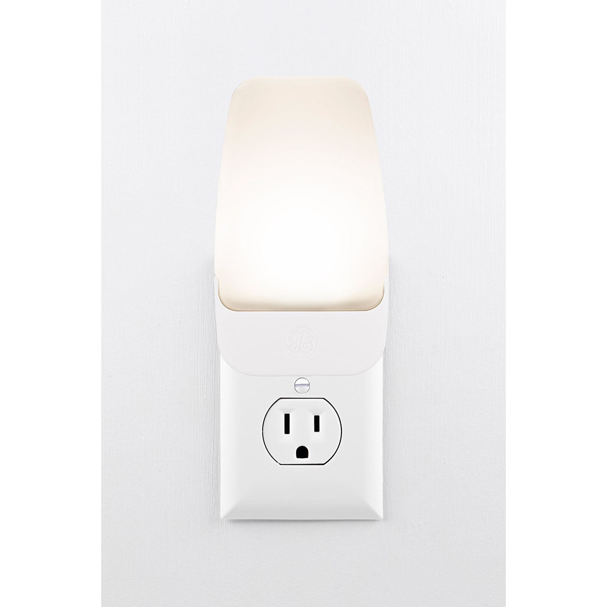 GE Light Sensing LED Night Light, White