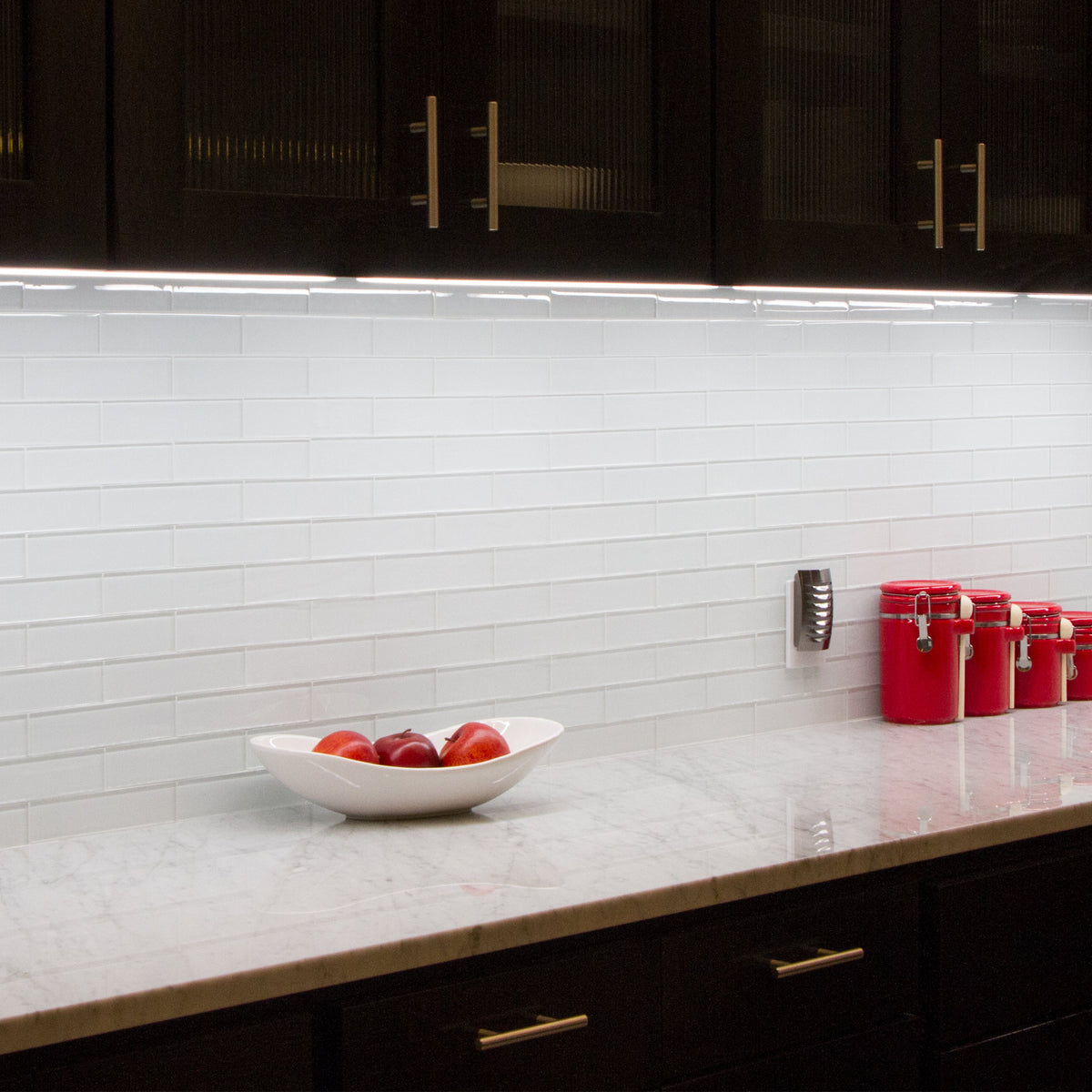 UltraPro 36in. Direct Wire LED Light Fixture with White Select