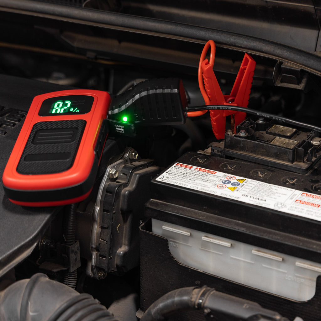 UltraPro Elite Portable Jump Starter, 8000mAh, 800A peak, USB-C, USB-A ports
