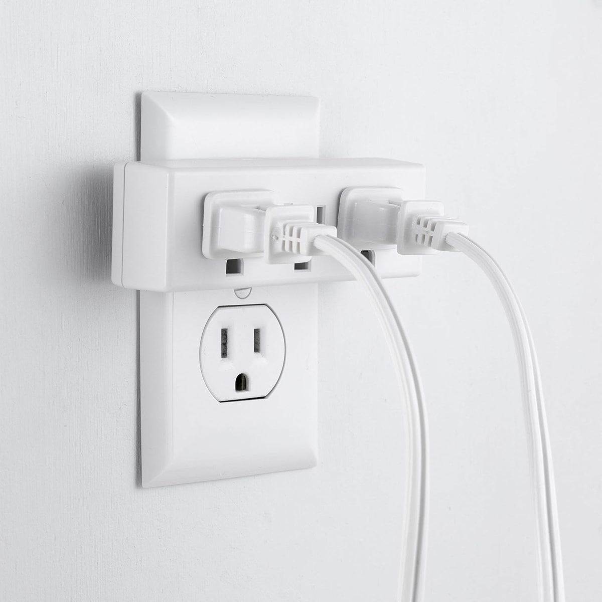 Philips Grounded 3-Outlet Tap, White, 4pk