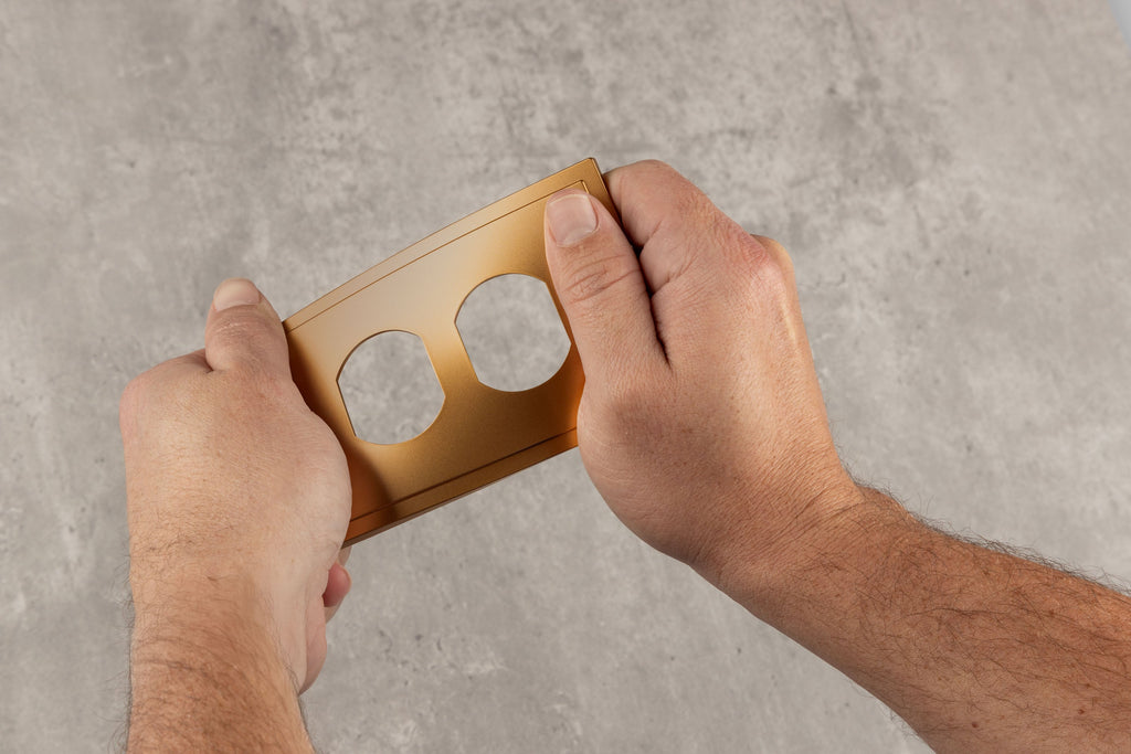 UltraPro Screwless Duplex Receptacle Wallplate, Brushed Bronze