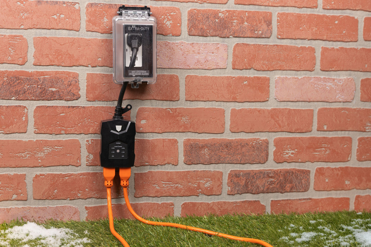 UltraPro 2-Outlet Outdoor Light-Sensing Digital Timer