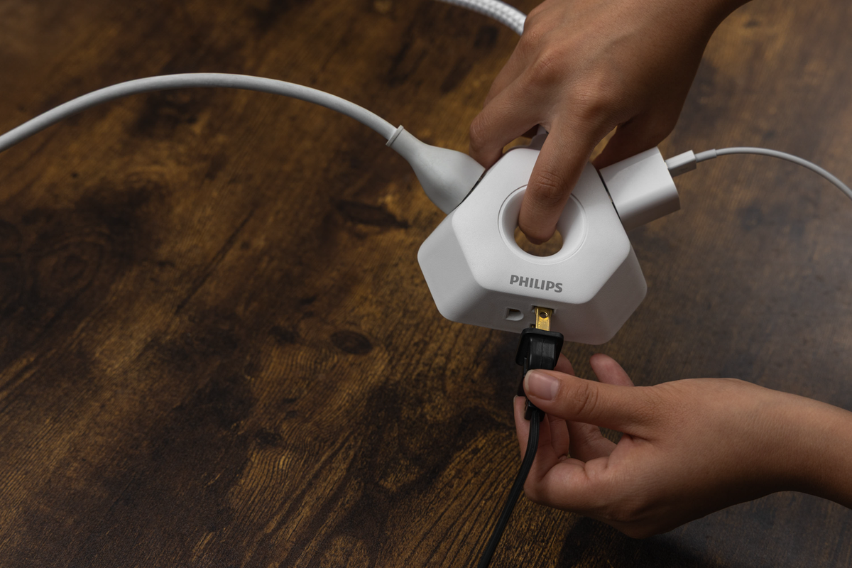 Philips EZGrip Indoor Extension Cord with Multiple 3 Prong Outlets, 4 Ft, White