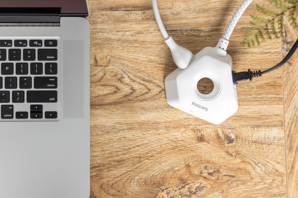 Philips EZGrip Indoor Extension Cord with Multiple 3 Prong Outlets, 4 Ft, White
