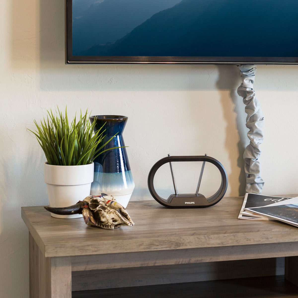 Philips Modern Loop HD Antenna, Black