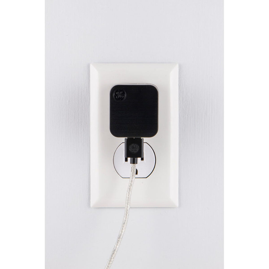 GE Pro 2-USB Wall Charger, Black