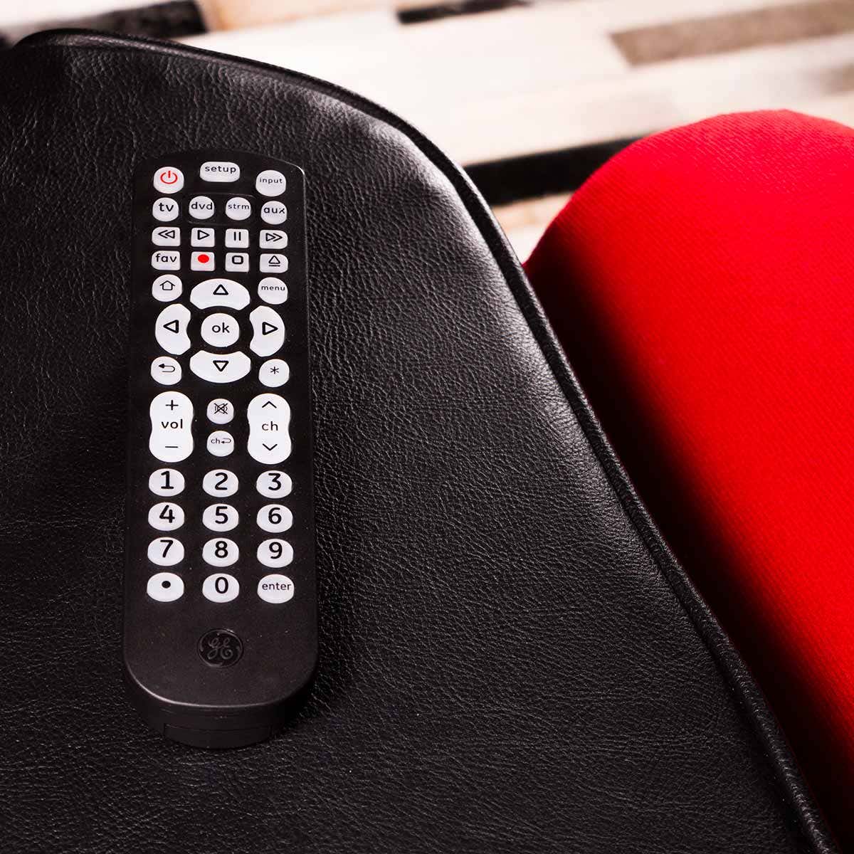 GE 4-Device Backlit Universal Remote, Black